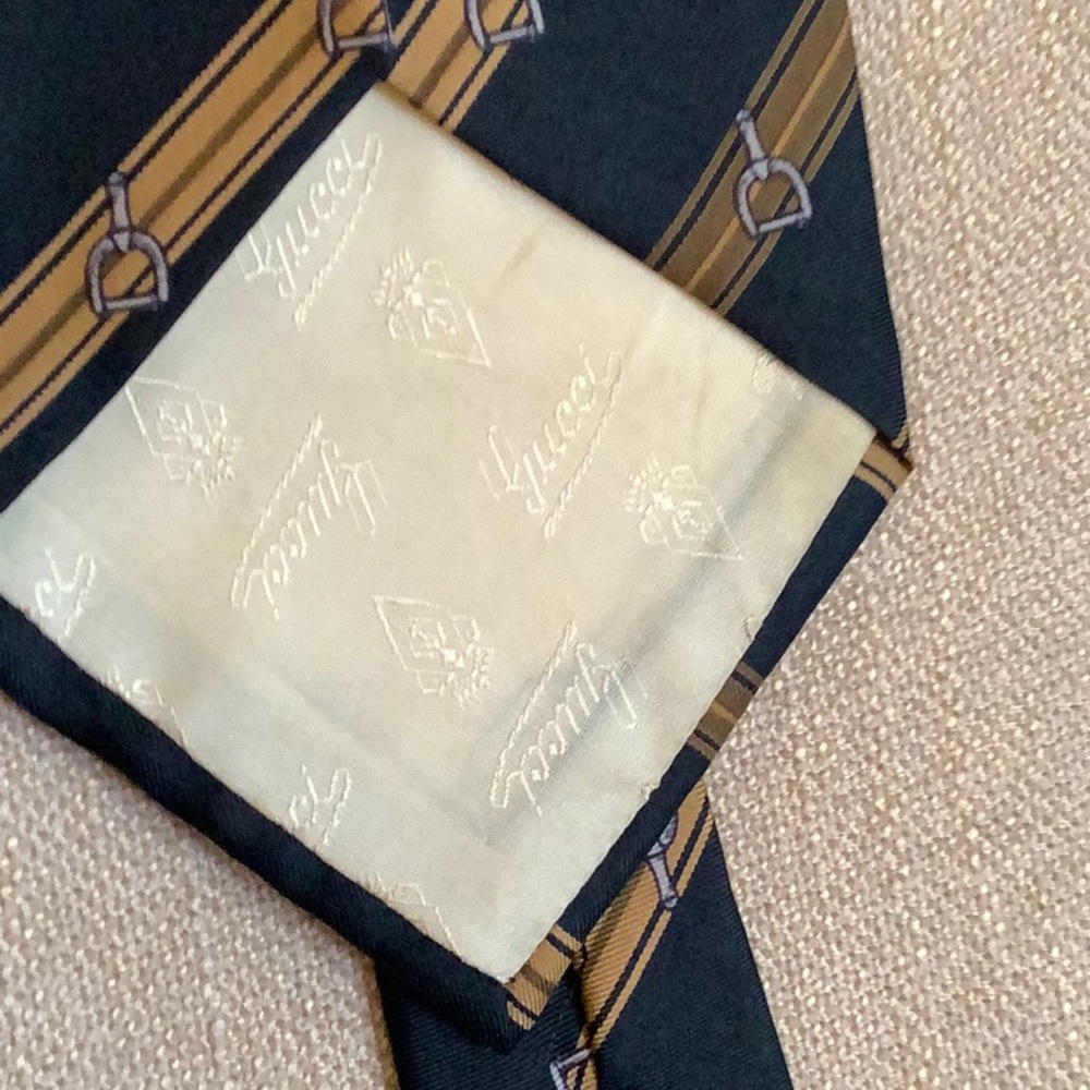 Authentic Gucci Tie - Picture 2 of 3
